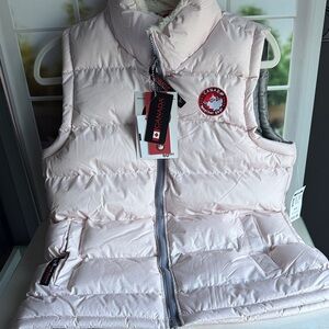 Canada Weather Gear Light Pink Puffer Vest